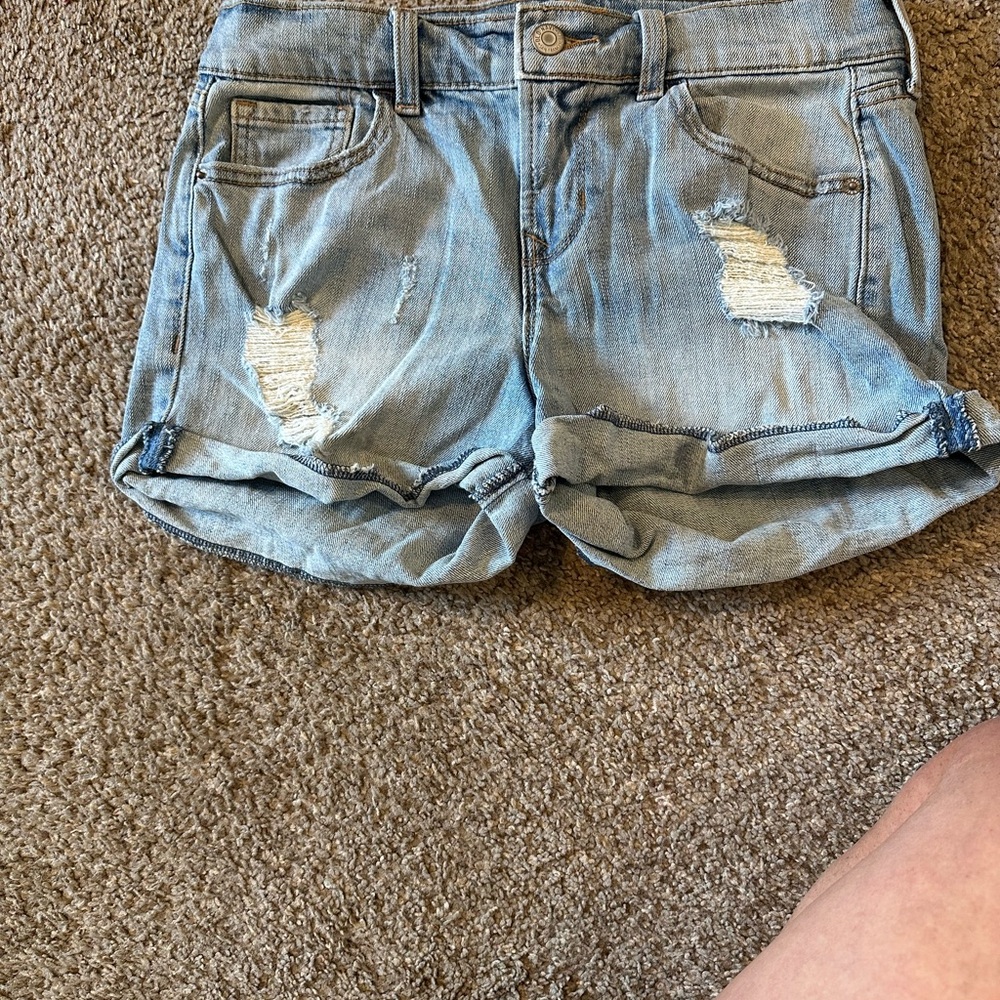 Old Navy Boyfriend Distressed Denim Women's Shorts